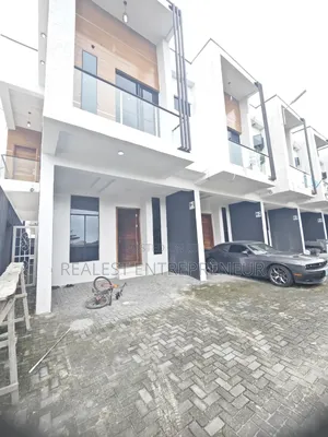 4bdrm Duplex in Lekki Peninsula 2 for rent