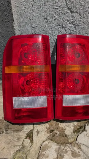 Lr3 Rear Lights Oem