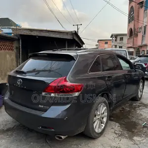 Toyota Venza XLE 2015 White