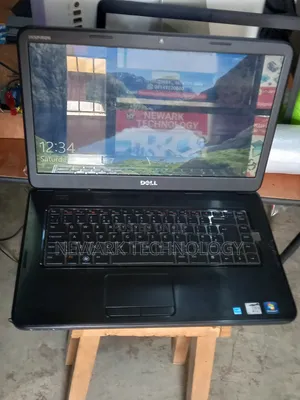 Laptop Dell 4GB AMD Ryzen HDD 320GB
