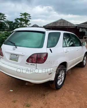 Lexus RX 2002 White