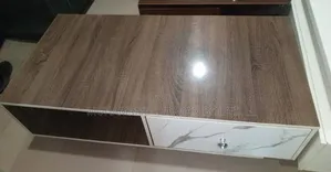 Sitting Room Quality Center Table