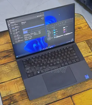 Laptop Dell Precision 5560 32GB Intel Core i7 SSD 1T