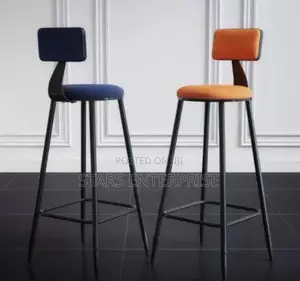 Bar Stool / Modern High Stool