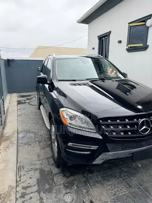 Mercedes-Benz M Class ML400 4MATIC 4dr SUV AWD (3.0L 6cyl Turbo 7A)