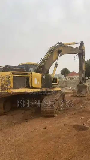 Komatsu PC 360 Excavator