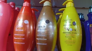 Amos White Exfoliating Body Wash By 3pcs