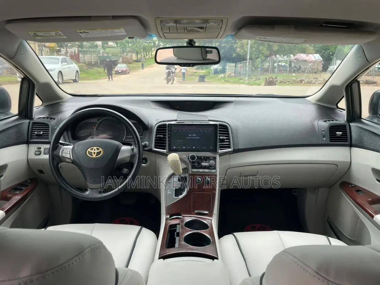 Toyota Venza 2010 Gray