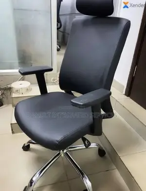 Office Chair / Legend Chair