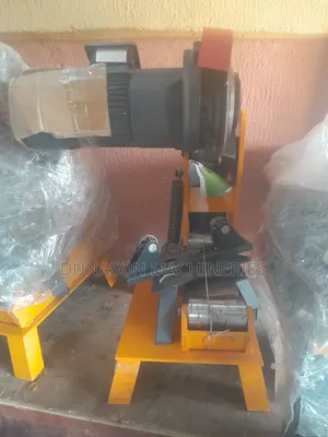 Pipe Cutting Machine