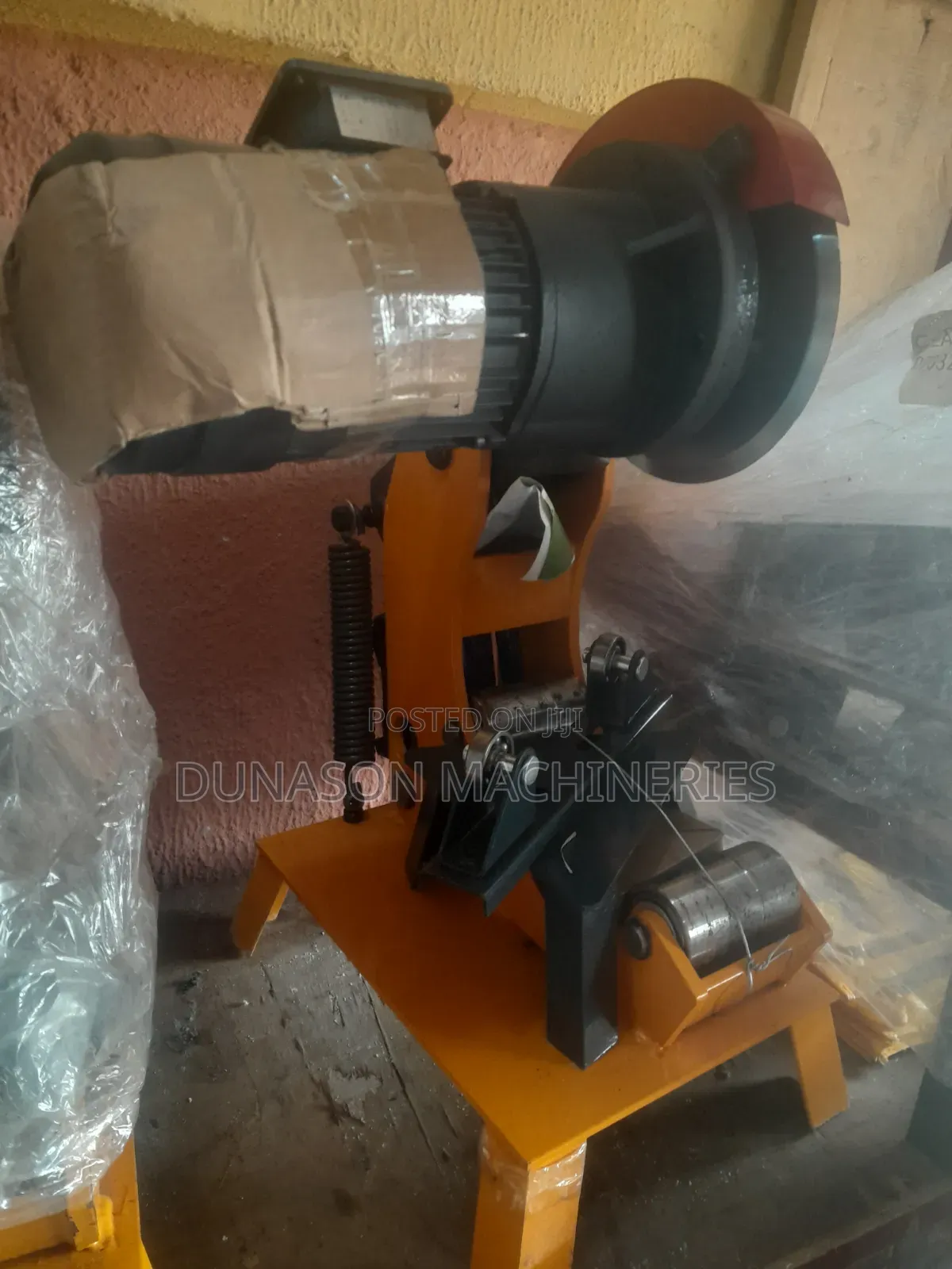Pipe Cutting Machine