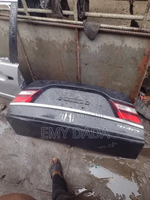 Booth Honda Civic 2013 Model