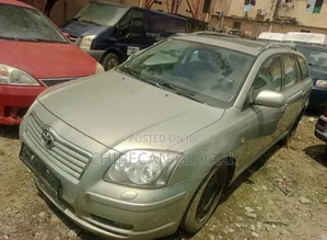Toyota Avensis 2005 Silver