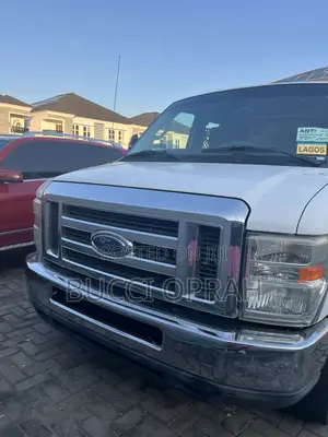 Ford E250 2010 White