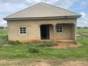 2bdrm Bungalow in Jiwa / Jiwa for sale