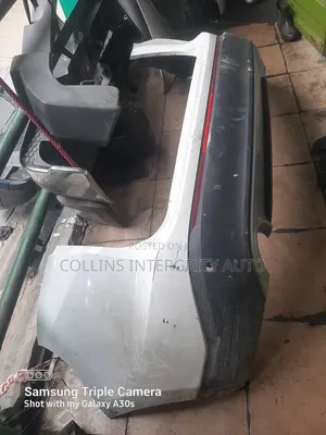 Front Bumper Ford Fusion 2017 and Back Bumper Ford Edge 2016