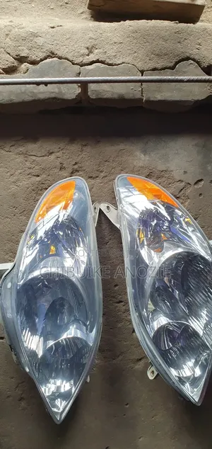 Full Light Toyota Matrix 2003-2006
