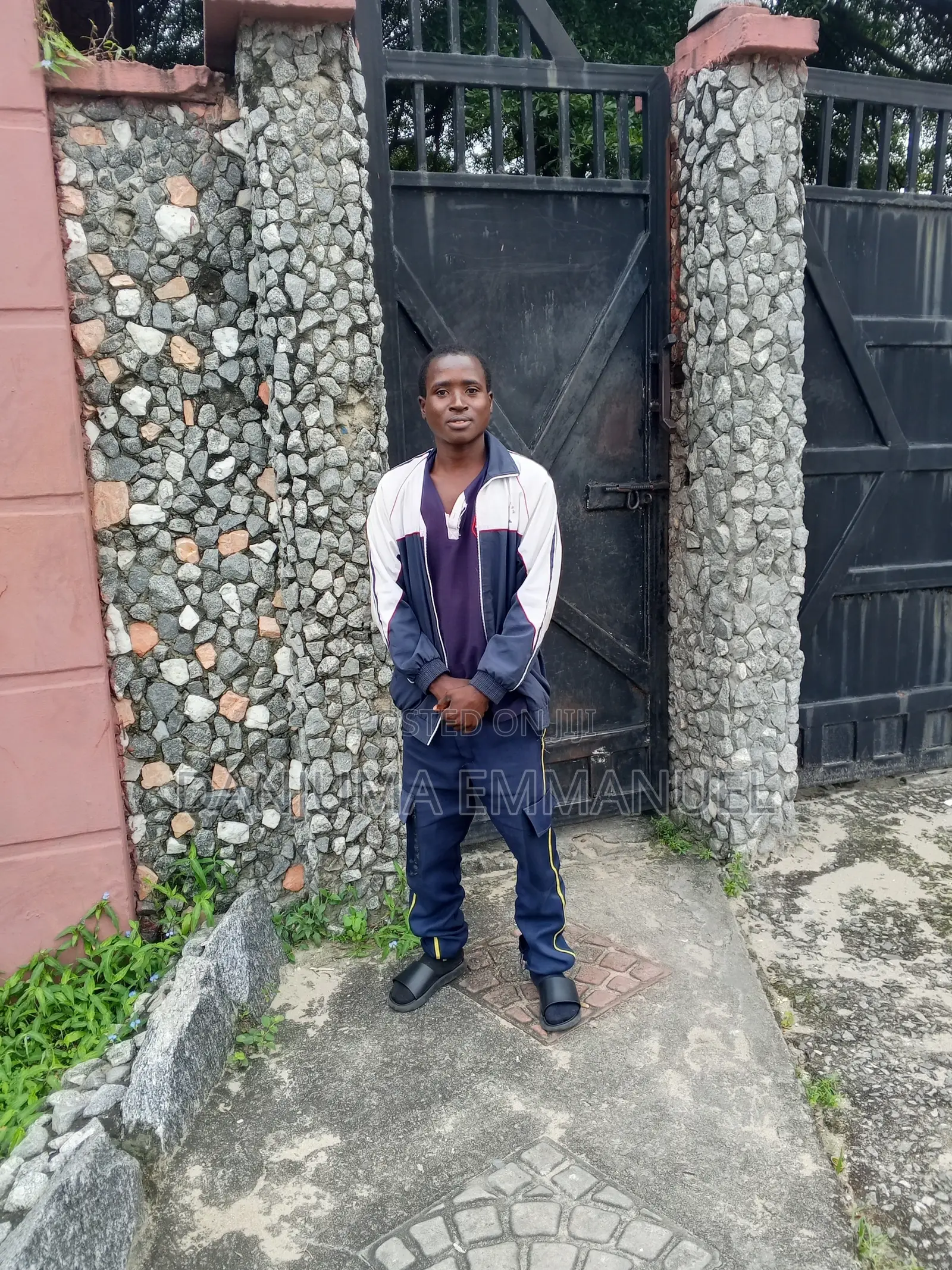 Security Guards Work Available