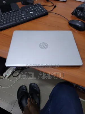 Laptop HP 14S 8GB Intel Core i3 HDD 1T