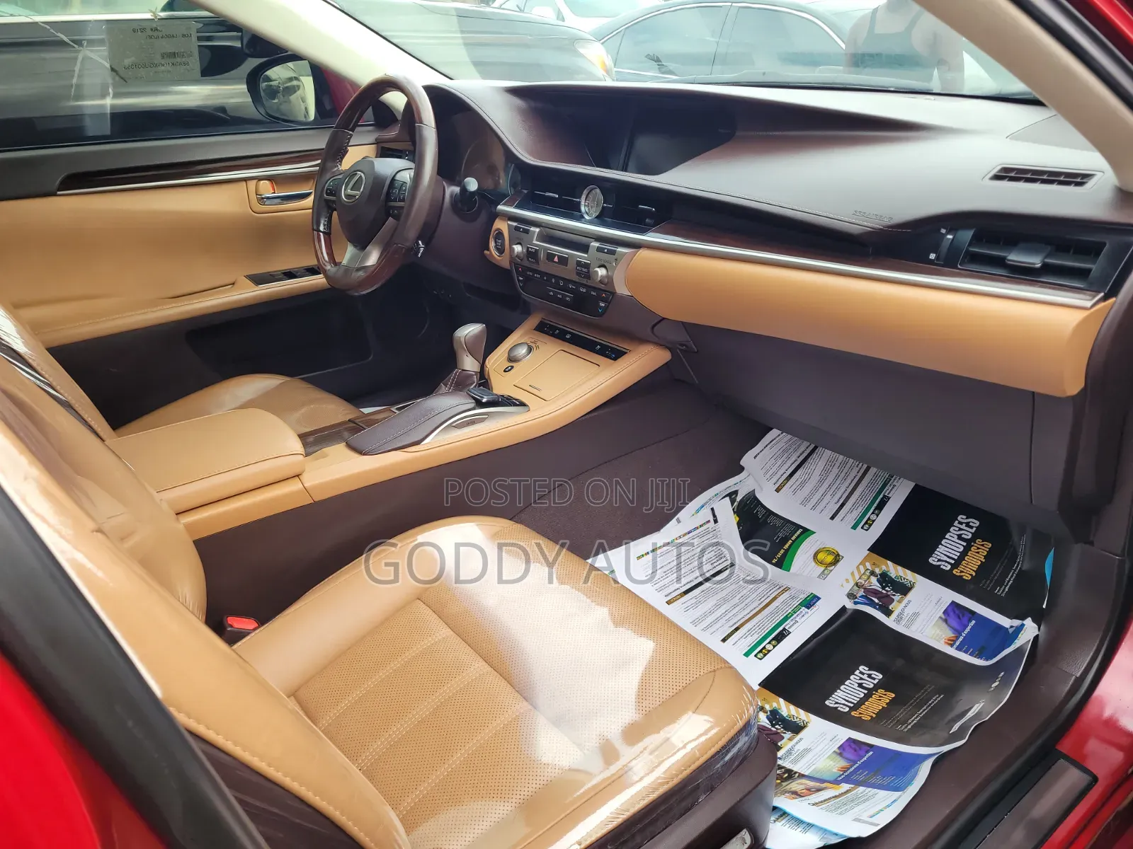Lexus ES 2016 Red