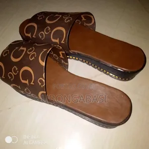 Monkon Footwear