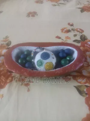 Table Top Avant Garde Art Decoration