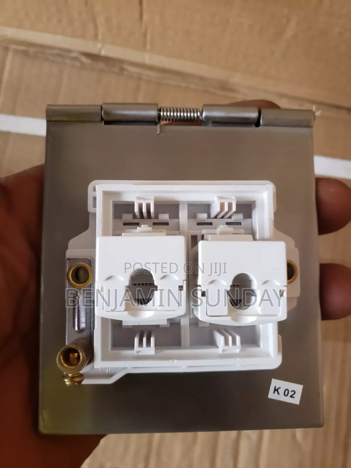Floor Socket With Data