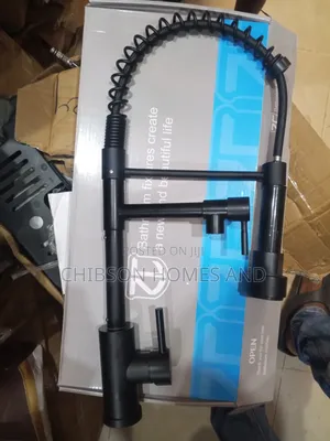 Matte Black Pull-Out Kitchen Sink Mixer Tap