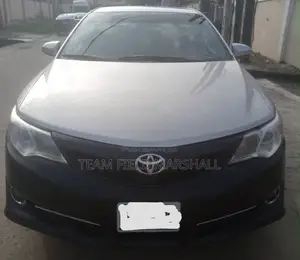Toyota Camry LE 4dr Sedan (2.5L 4cyl 6A) 2012 Silver