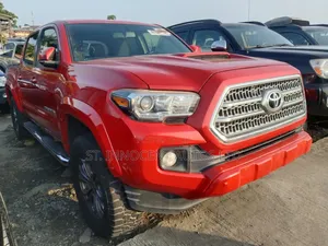 Toyota Tacoma 2020 Red