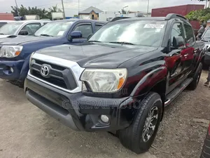 Toyota Tacoma 2015 Black