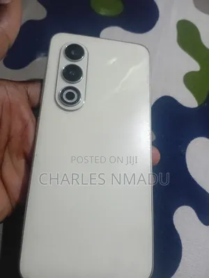 Itel S25 128 GB Gold