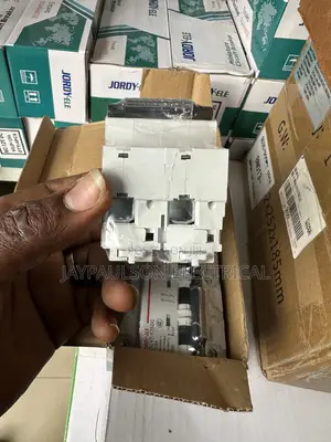 125A 2 DC Pole Breakers