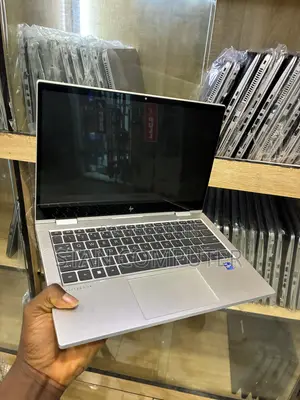 Laptop HP EliteBook 830 G8 32GB Intel Core i7 SSD 512GB