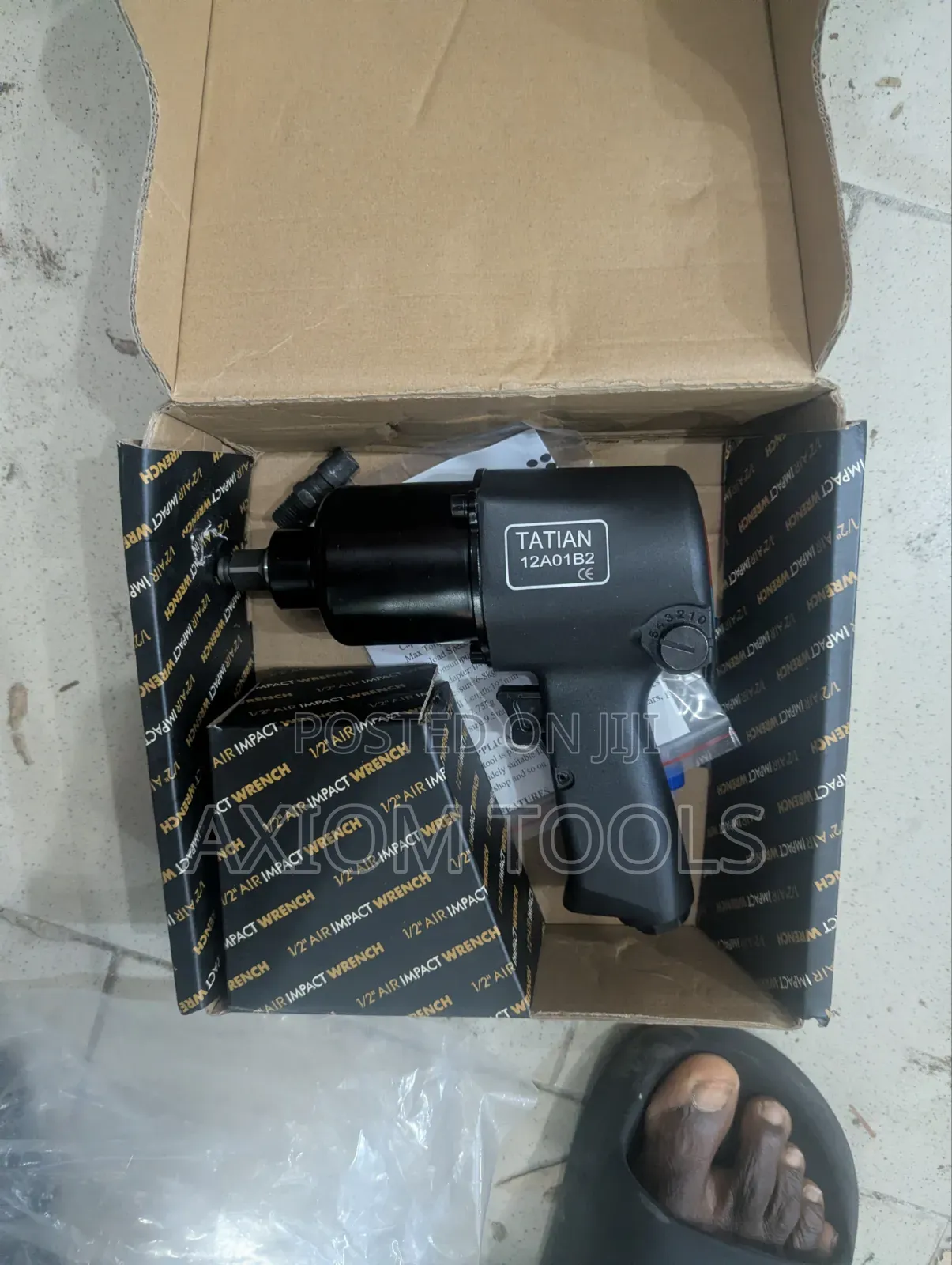 Pneumatic Impact Wrench