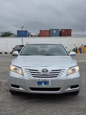 Toyota Camry LE 4dr Sedan (2.4L 4cyl 5A) 2008 Silver