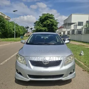 Toyota Corolla 2010 Silver