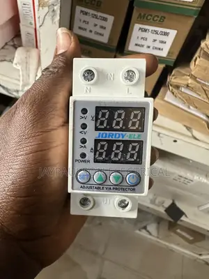Automatic Voltage Protector 40A 2 Pole