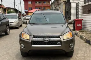 Toyota RAV4 3.5 Limited 2011 Gray