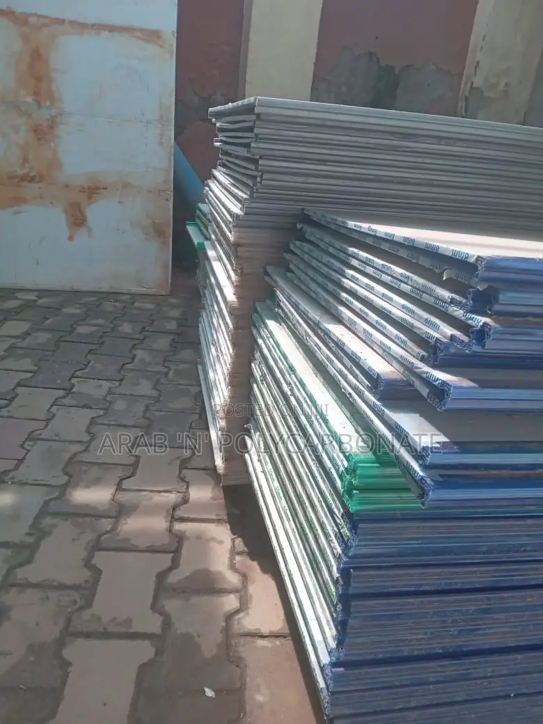 Double and Triple Layers Skylight Polycarbonate Sheets