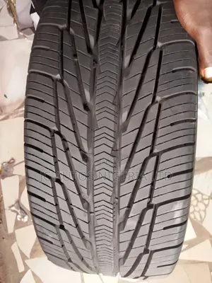 225/50r17 Goodyear Assurance Made in Chile. ,