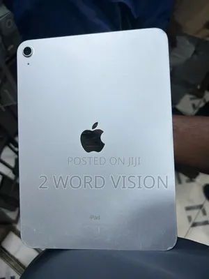 Apple iPad 10.2 (2021) 64 GB Silver