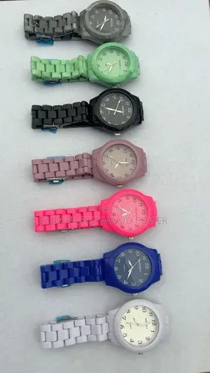 Normal Rubber Chain Wrist Watch