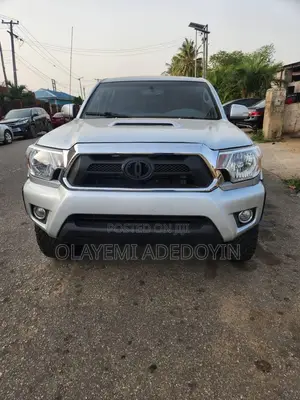 Toyota Tacoma Double Cab 4x2 PreRunner Long Bed 4.0L V6 5-Speed Auto Silver