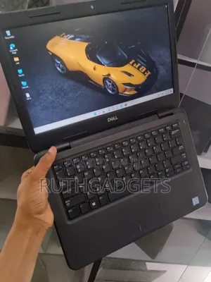 Laptop Dell Latitude 3310 4GB Intel Core i3 SSD 128GB