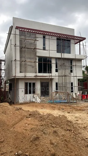 Newly Bulit 5 Bedroom Terrace Duplex