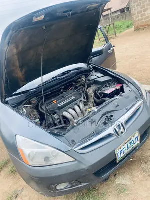 Honda Accord 2003 Gray