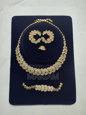 First Grade Luxury Complete Set Jewelry