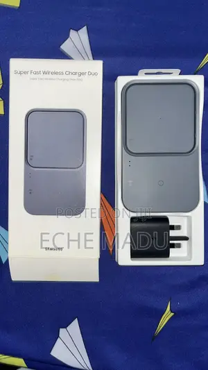 Samsung Super Fast Wireless Charger Duo Charging 15w