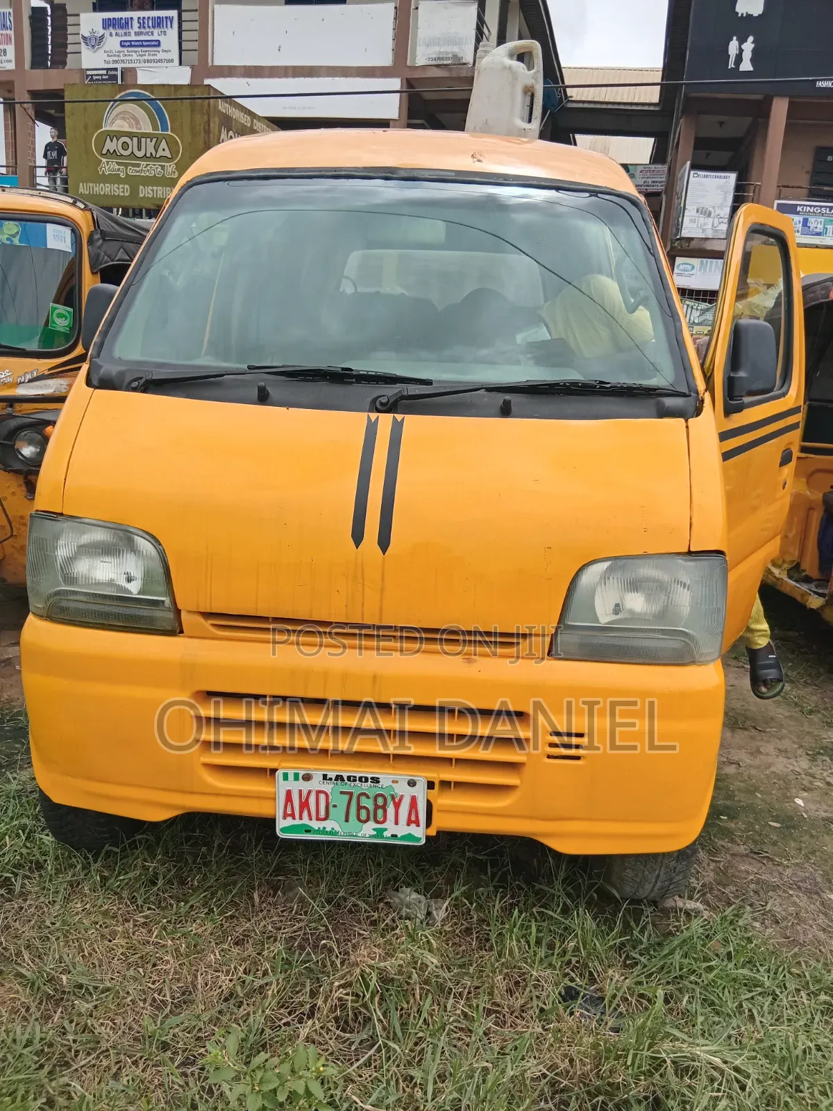 Suzuki Every 2010 Yellow